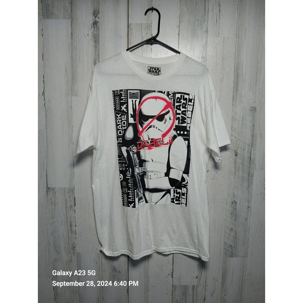 Star Wars Rebels Men's Large White Stormtrooper Tee